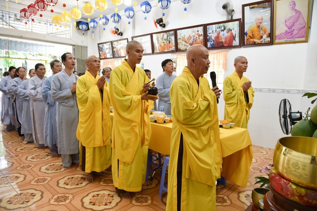 One Day Retreat at Minh Chat ashram in Can Tho