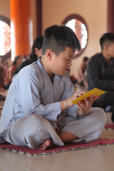 One-day Retreat for Teenager at Giai Lam pagoda