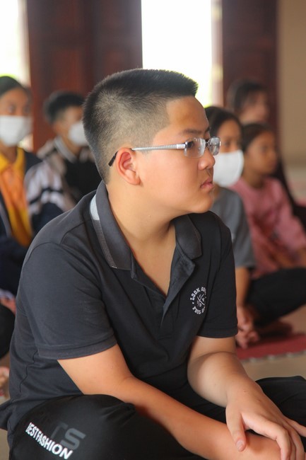 One-day Retreat for Teenager at Giai Lam pagoda