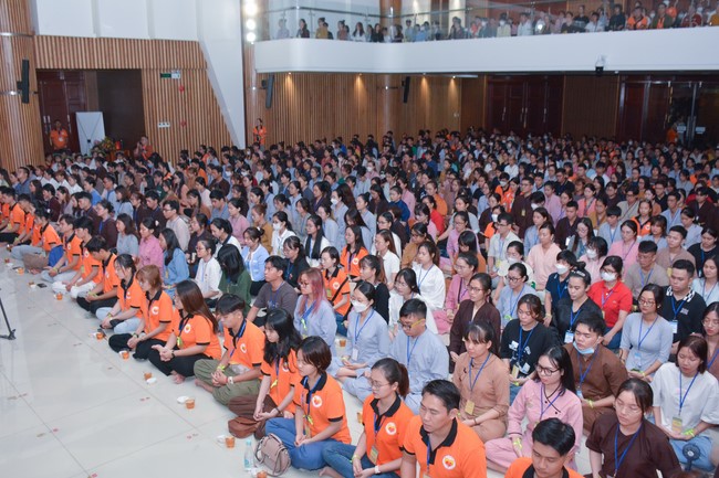 Khoá tu “Gốc Rễ Tâm Linh Xin Bồi Đắp” – CLB Nhân sinh