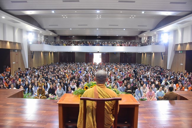 Khoá tu “Gốc Rễ Tâm Linh Xin Bồi Đắp” – CLB Nhân sinh