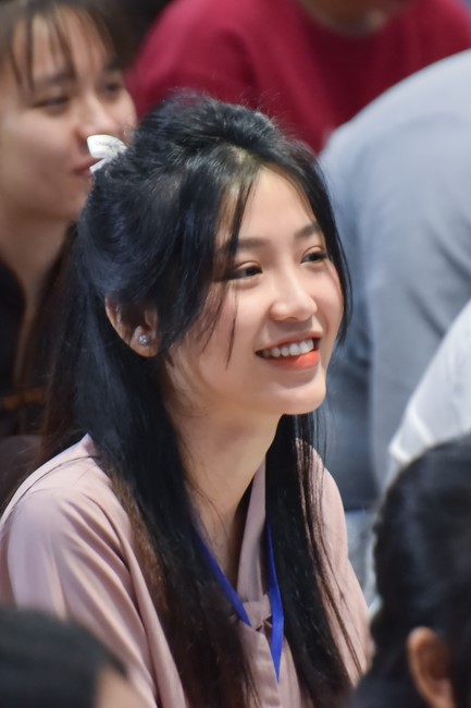 Khoá tu “Gốc Rễ Tâm Linh Xin Bồi Đắp” – CLB Nhân sinh