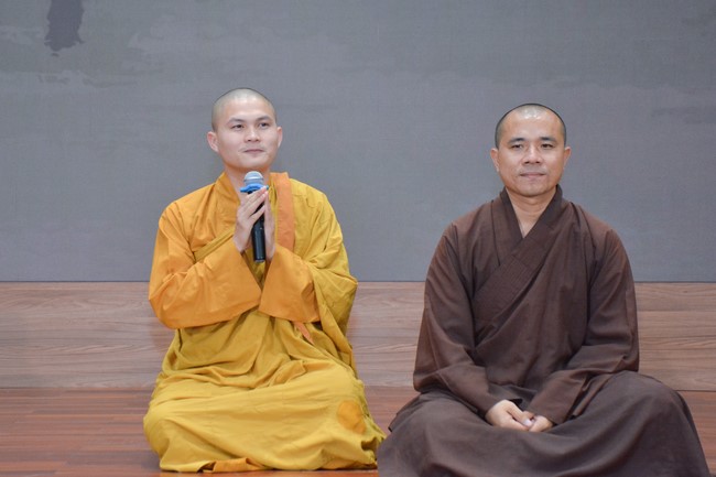 Khoá tu “Gốc Rễ Tâm Linh Xin Bồi Đắp” – CLB Nhân sinh