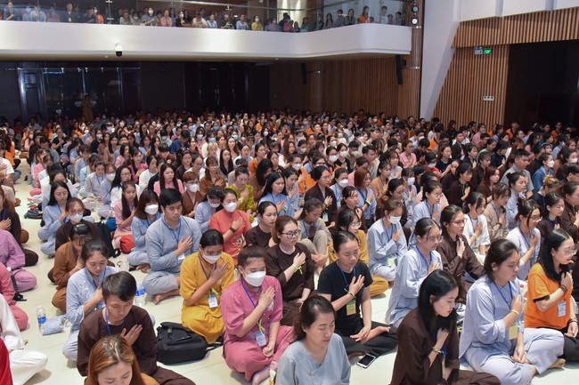 Khoá tu “Gốc Rễ Tâm Linh Xin Bồi Đắp” – CLB Nhân sinh