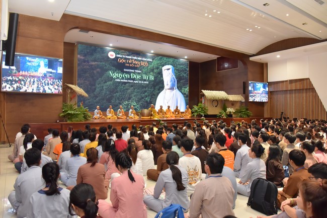 Khoá tu “Gốc Rễ Tâm Linh Xin Bồi Đắp” – CLB Nhân sinh