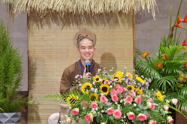 Khoá tu “Gốc Rễ Tâm Linh Xin Bồi Đắp” – CLB Nhân sinh