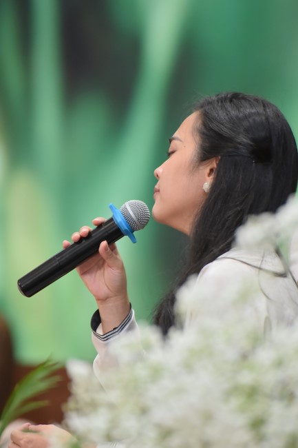 Khoá tu “Gốc Rễ Tâm Linh Xin Bồi Đắp” – CLB Nhân sinh