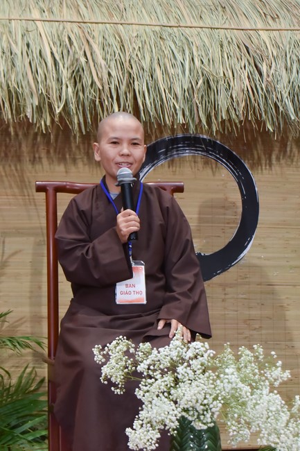 Khoá tu “Gốc Rễ Tâm Linh Xin Bồi Đắp” – CLB Nhân sinh