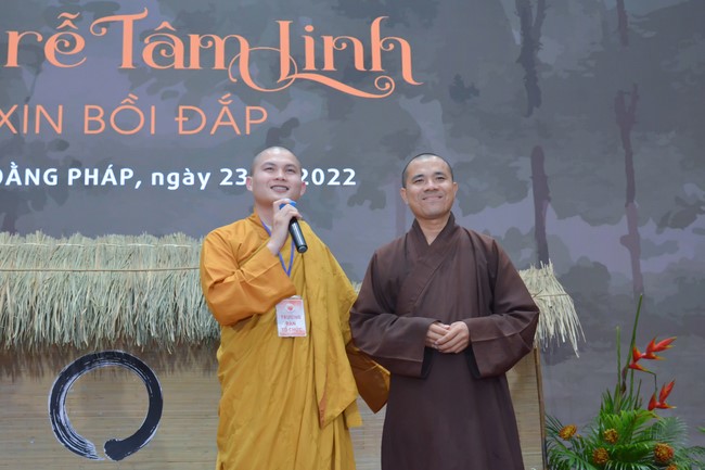 Khoá tu “Gốc Rễ Tâm Linh Xin Bồi Đắp” – CLB Nhân sinh