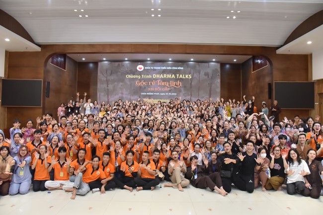 Khoá tu “Gốc Rễ Tâm Linh Xin Bồi Đắp” – CLB Nhân sinh