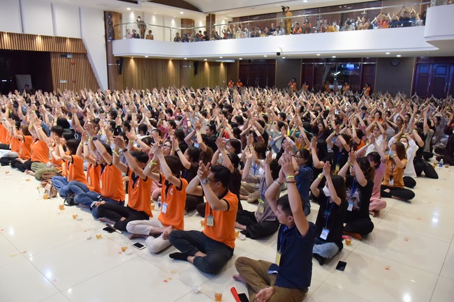 Khoá tu “Gốc Rễ Tâm Linh Xin Bồi Đắp” – CLB Nhân sinh