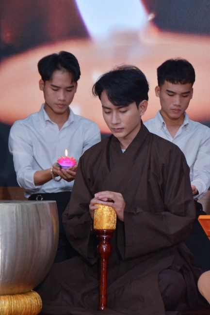 Khoá tu “Gốc Rễ Tâm Linh Xin Bồi Đắp” – CLB Nhân sinh