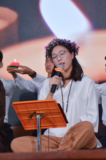 Khoá tu “Gốc Rễ Tâm Linh Xin Bồi Đắp” – CLB Nhân sinh