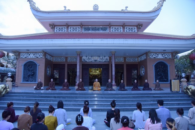 Khoá tu “Gốc Rễ Tâm Linh Xin Bồi Đắp” – CLB Nhân sinh