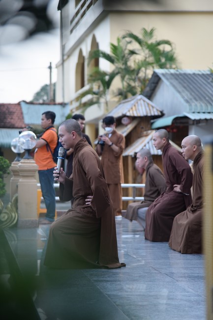 Khoá tu “Gốc Rễ Tâm Linh Xin Bồi Đắp” – CLB Nhân sinh