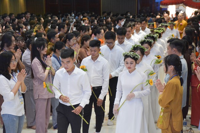 Khoá tu “Gốc Rễ Tâm Linh Xin Bồi Đắp” – CLB Nhân sinh