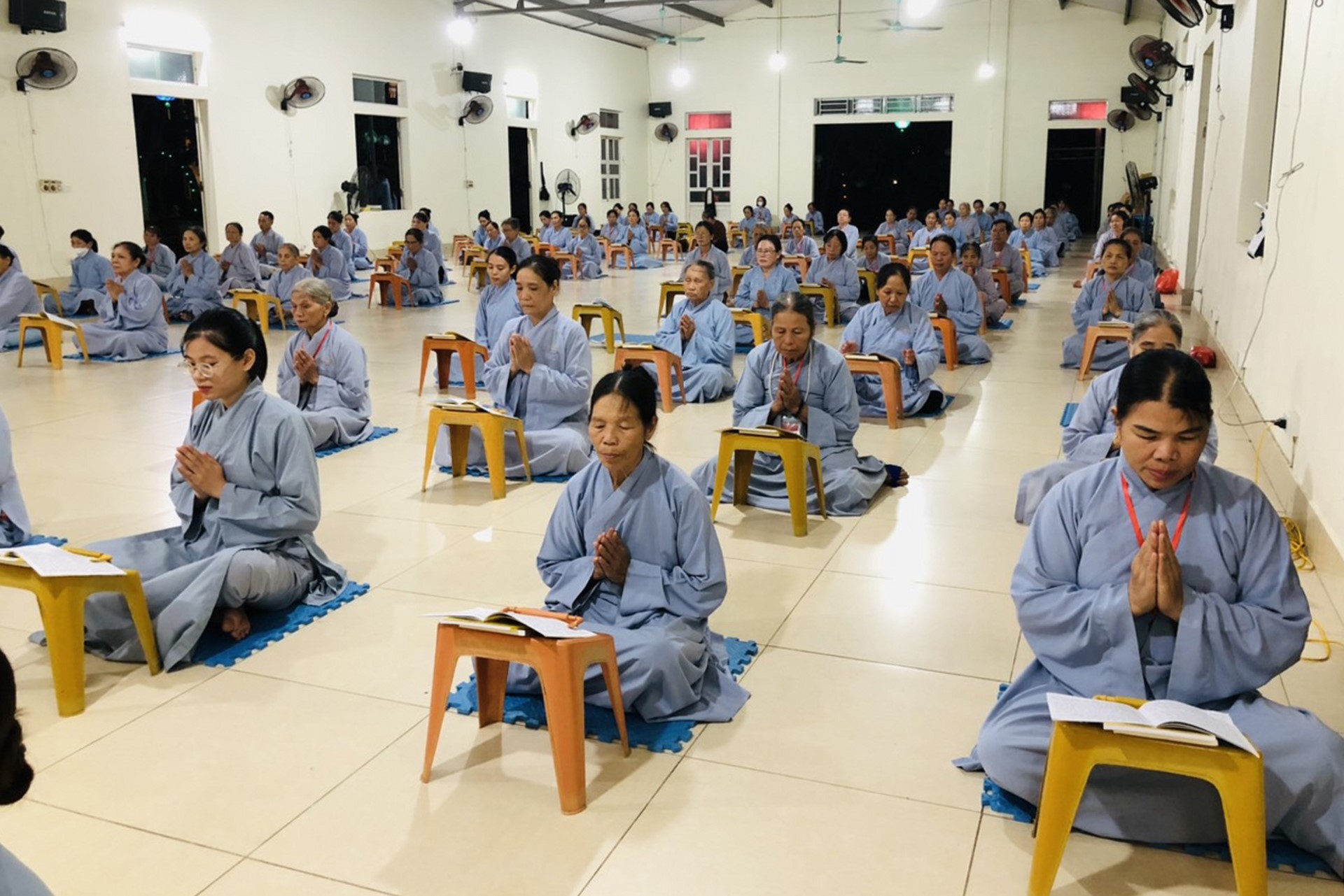 Chùa Đống Cao: Lễ kỷ niệm đức Phật Dược Sư và lễ sám hối định kỳ