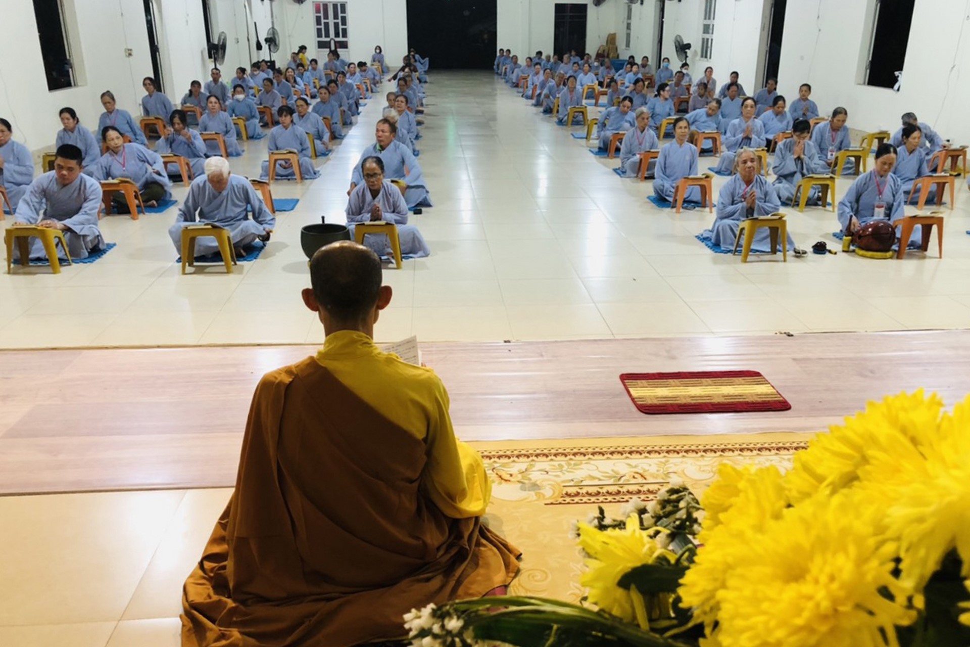 Chùa Đống Cao: Lễ kỷ niệm đức Phật Dược Sư và lễ sám hối định kỳ