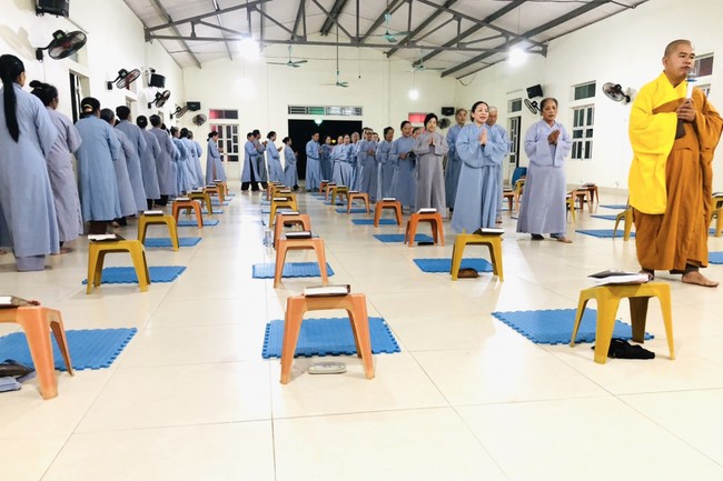 Meaningful Charity at Dong Cao Pagoda in Thanh Hoa