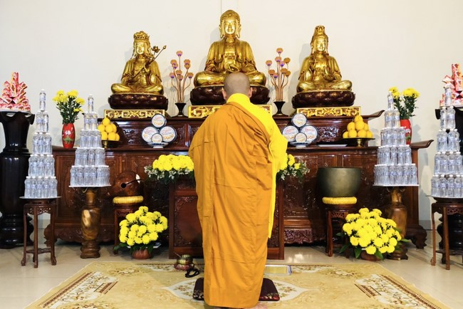 Meaningful Charity at Dong Cao Pagoda in Thanh Hoa