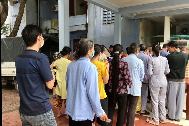 Meaningful Charity at Dong Cao Pagoda in Thanh Hoa