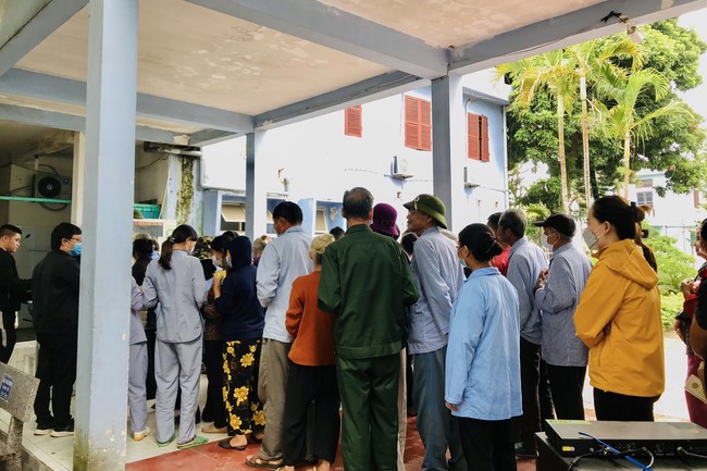 Meaningful Charity at Dong Cao Pagoda in Thanh Hoa