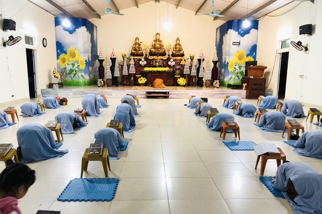 Meaningful Charity at Dong Cao Pagoda in Thanh Hoa