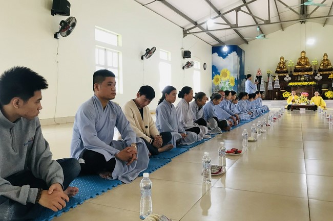 Meaningful Charity at Dong Cao Pagoda in Thanh Hoa