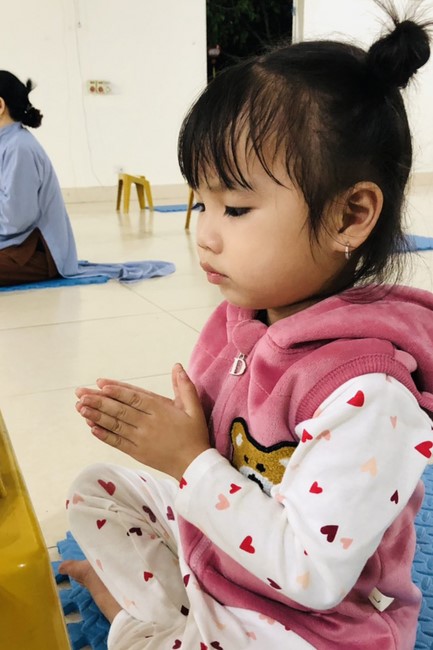 Meaningful Charity at Dong Cao Pagoda in Thanh Hoa