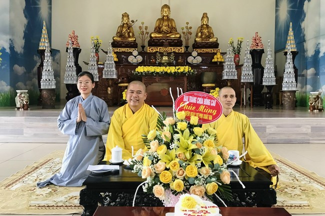 Meaningful Charity at Dong Cao Pagoda in Thanh Hoa