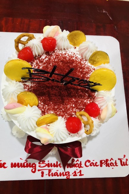 Meaningful Charity at Dong Cao Pagoda in Thanh Hoa