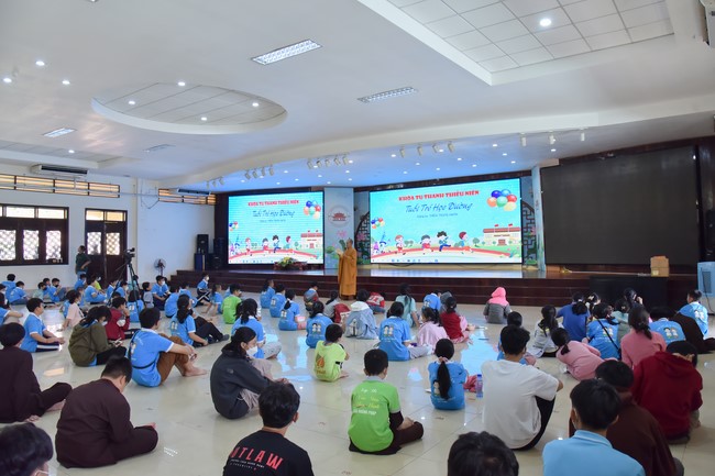 Teenager Retreat - Huong Phap Branch, Cu Chi