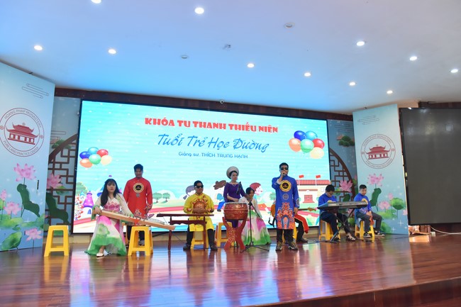 Teenager Retreat - Huong Phap Branch, Cu Chi