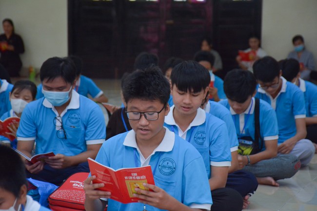 Teenager Retreat - Huong Phap Branch, Cu Chi