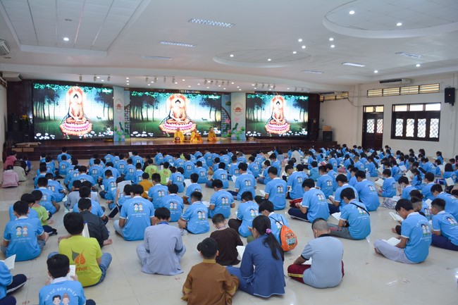 Teenager Retreat - Huong Phap Branch, Cu Chi