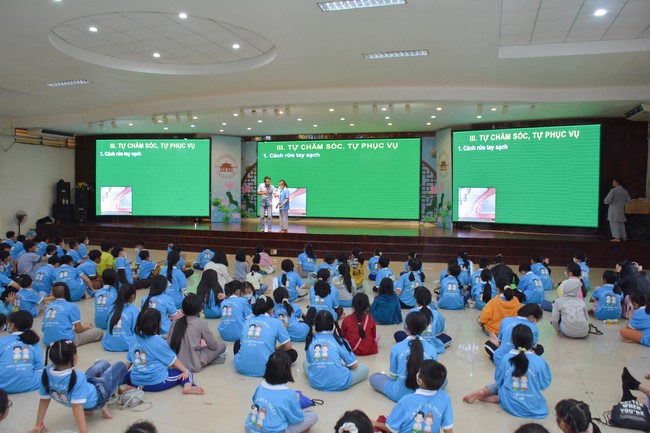 Teenager Retreat - Huong Phap Branch, Cu Chi
