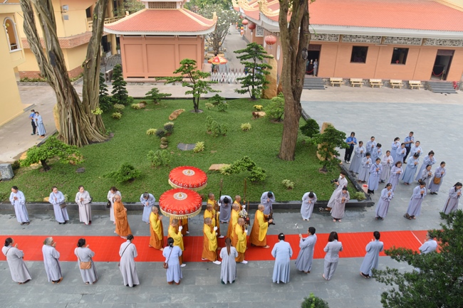 The 2nd Retreat “Return to the origin”