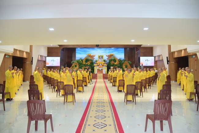 The 2nd Retreat “Return to the origin”