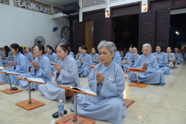 The 2nd Retreat “Return to the origin”