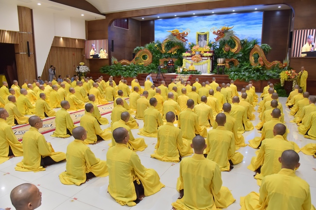 The 2nd Retreat “Return to the origin”