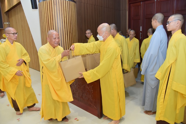 The 2nd Retreat “Return to the origin”