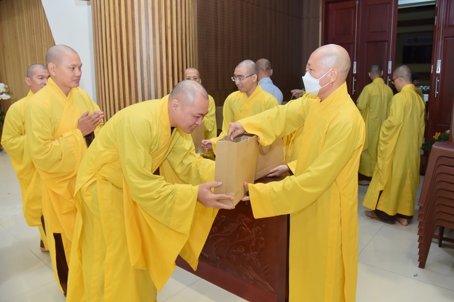 The 2nd Retreat “Return to the origin”