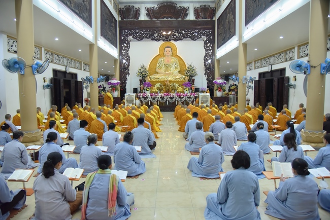 The 2nd Retreat “Return to the origin”