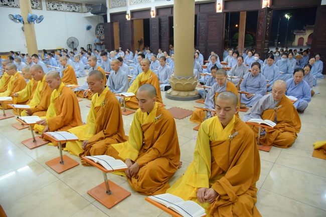 The 2nd Retreat “Return to the origin”