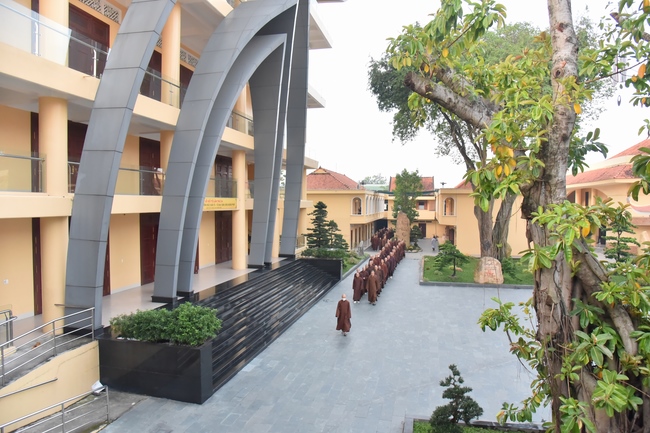 The 2nd Retreat “Return to the origin”