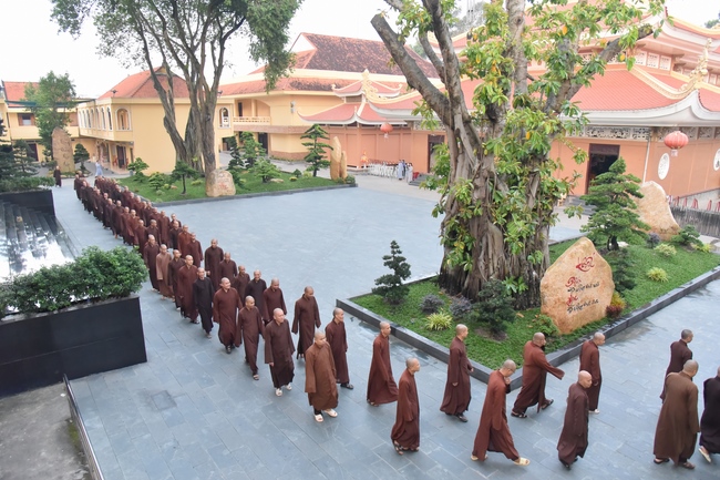 The 2nd Retreat “Return to the origin”