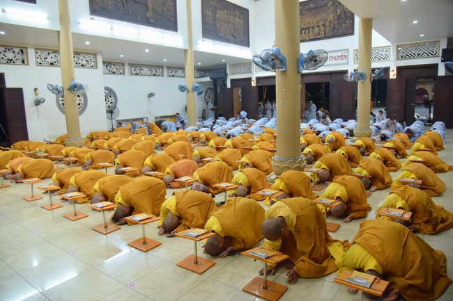 The 2nd Retreat “Return to the origin”