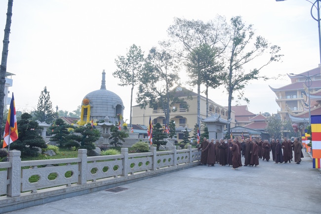 The 2nd Retreat “Return to the origin”