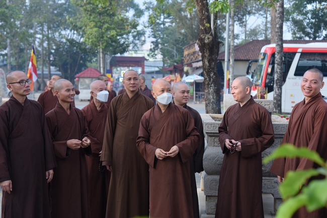 The 2nd Retreat “Return to the origin”