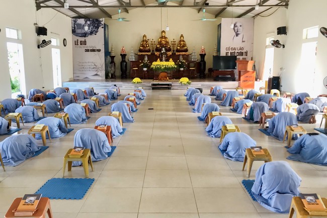 One - Day Retreat at Dong Cao pagoda